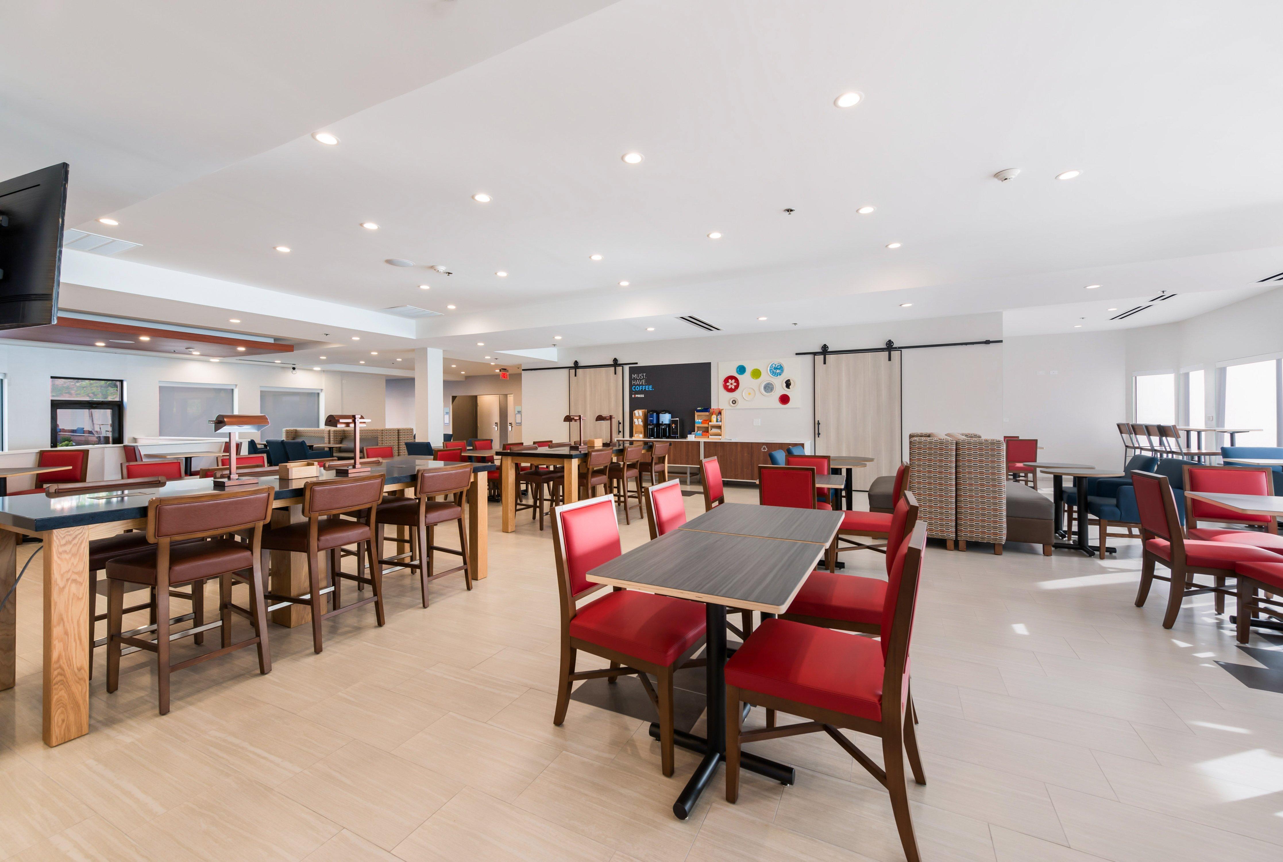 Holiday Inn Express Naperville By Ihg Bagian luar foto