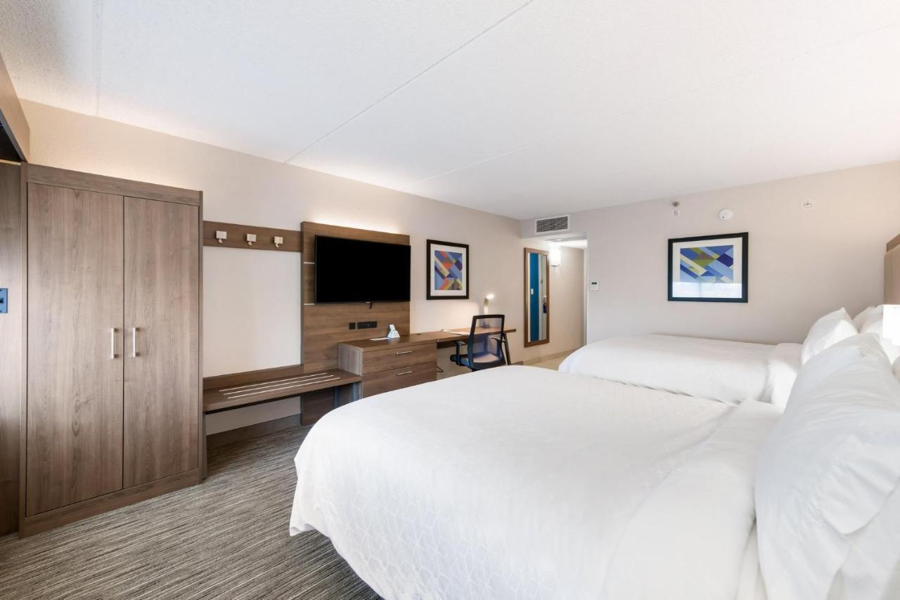 Holiday Inn Express Naperville By Ihg Bagian luar foto