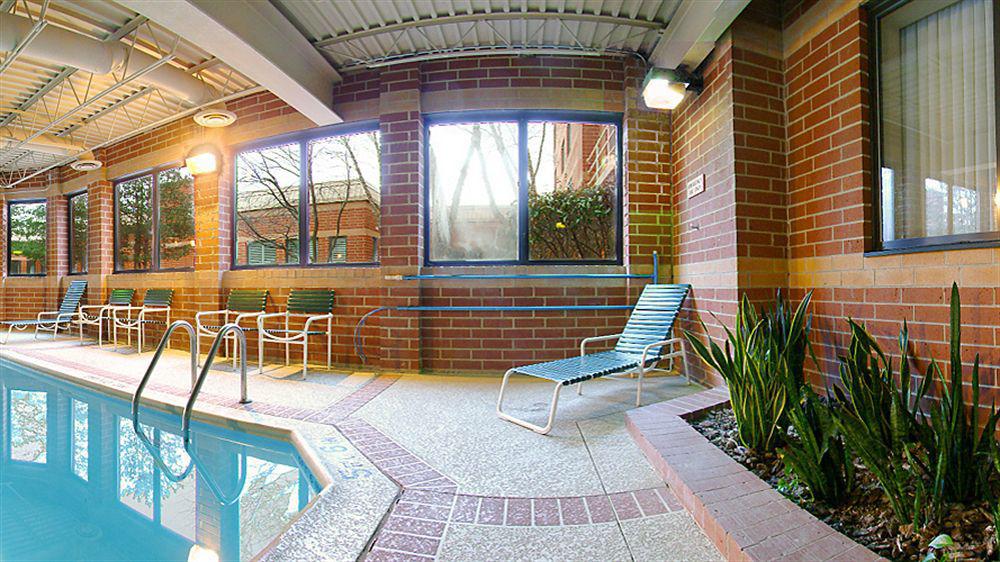 Holiday Inn Express Naperville By Ihg Bagian luar foto